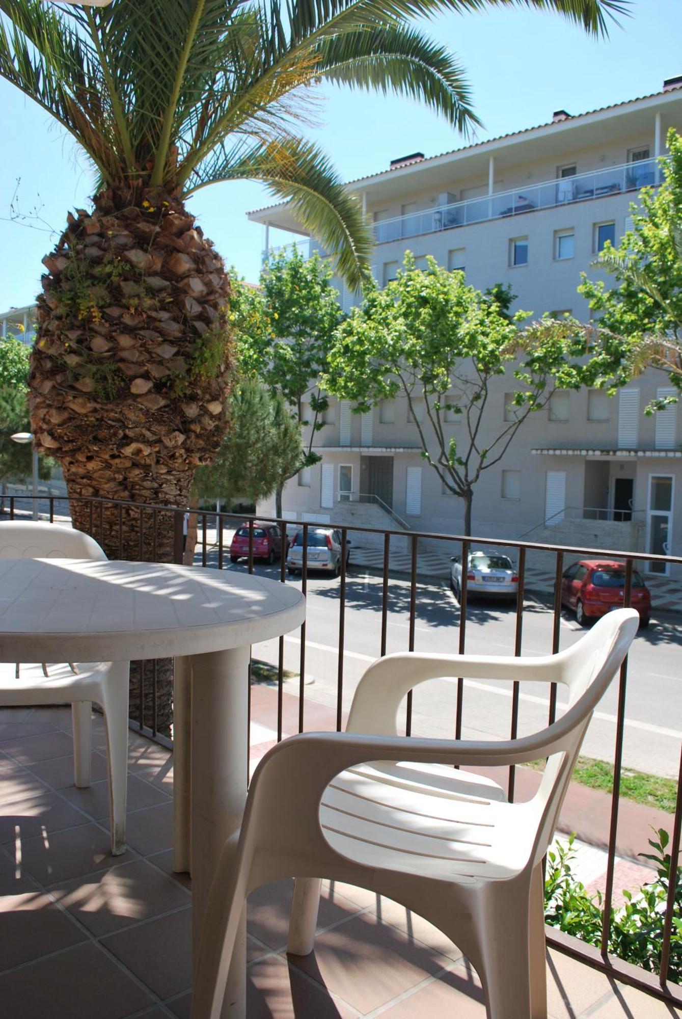 Apartamentos Les Palmeres Platja d'Aro Luaran gambar