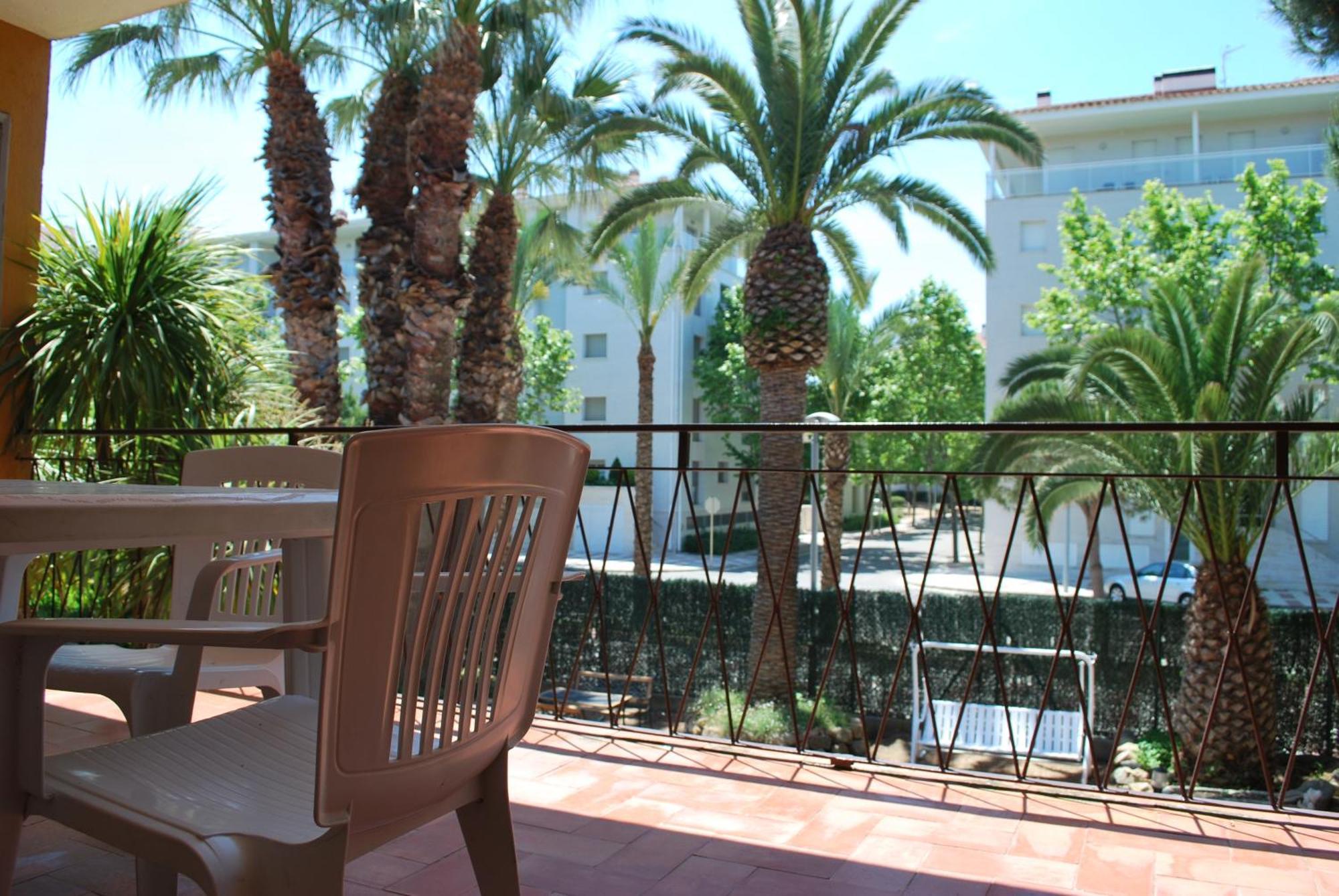 Apartamentos Les Palmeres Platja d'Aro Bilik gambar