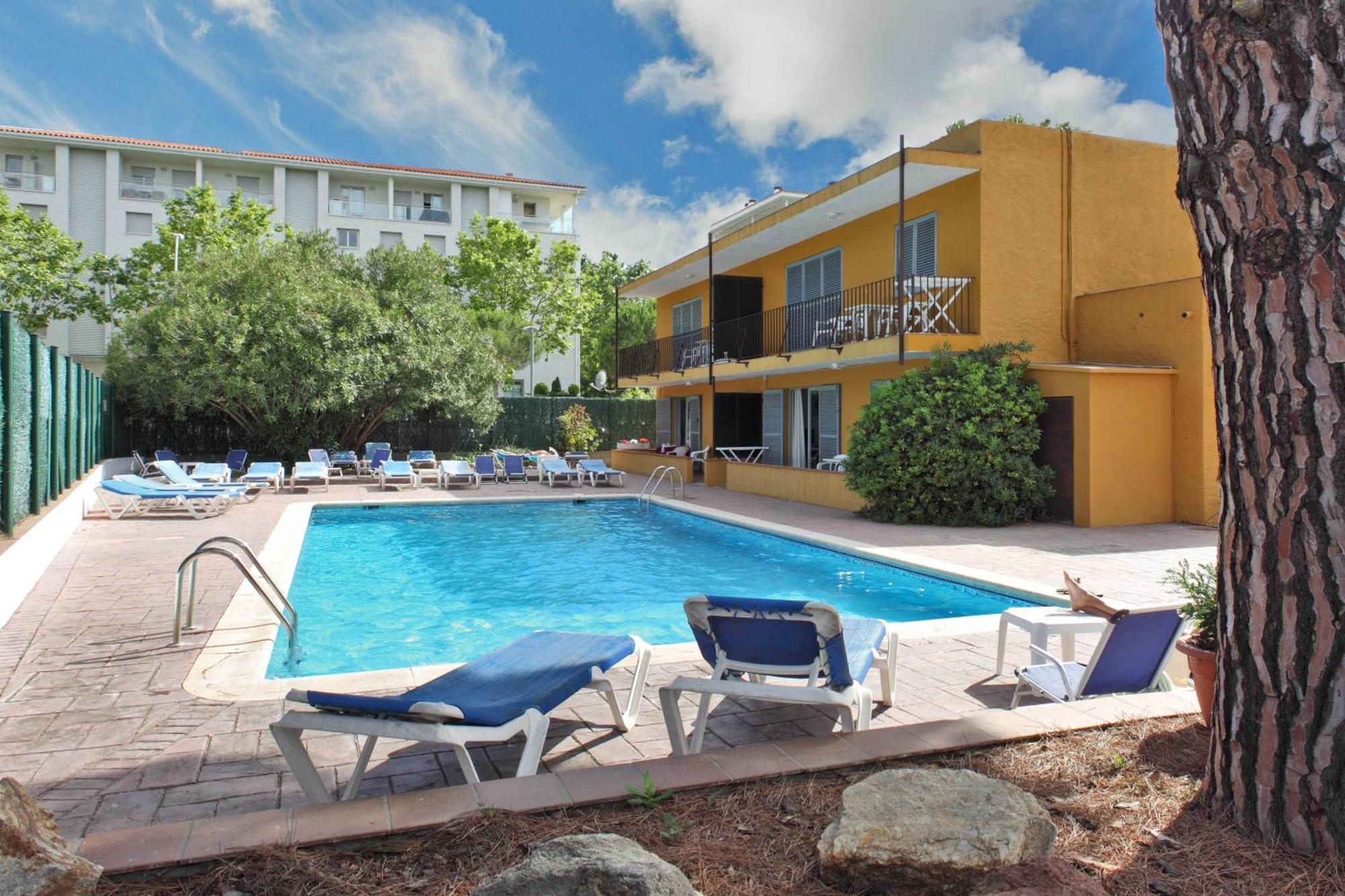 Apartamentos Les Palmeres Platja d'Aro Bilik gambar